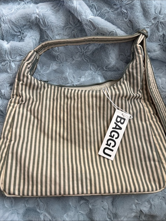 Handbags - Baggu Nylon shoulder bag NWT condition Sage Stripe
